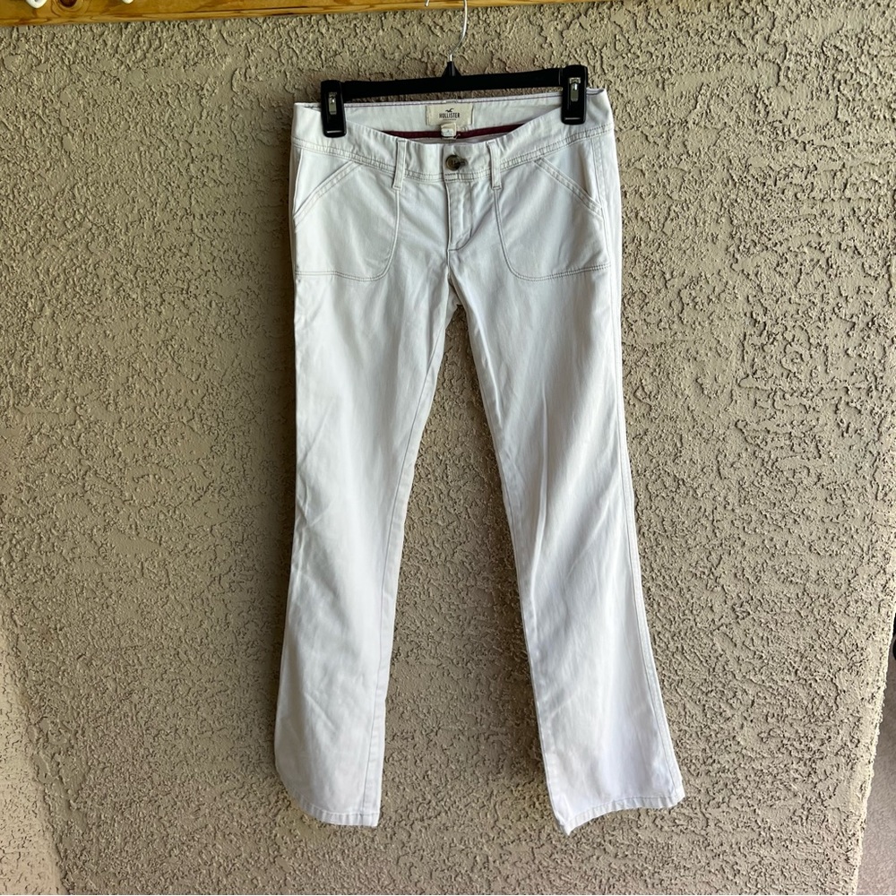 Hollister Low rise beige pants